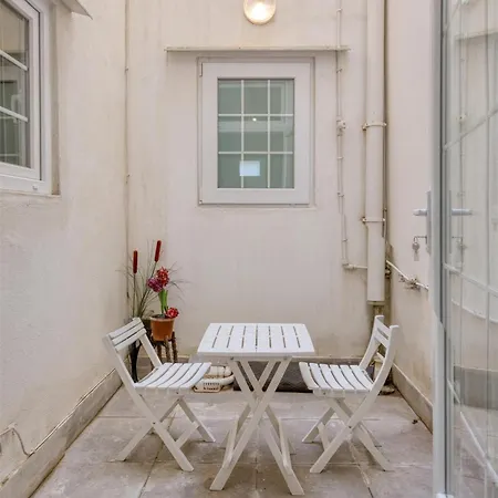 Διαμέρισμα Coastal Maisonette In Steps To Sea Marsaskala